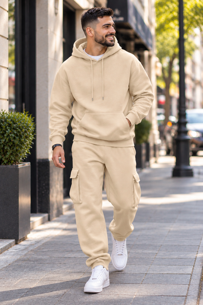 Nouveau sweat à capuche avec pantalon assorti